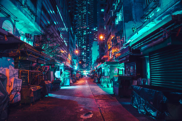 calle nocturna en wanchai, hong kong - callejuela fotografías e imágenes de stock