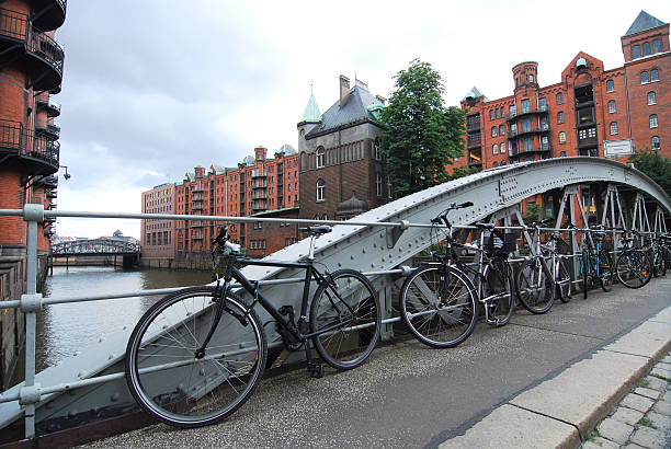 istock hamburg, speicherstadt, germany 136280695