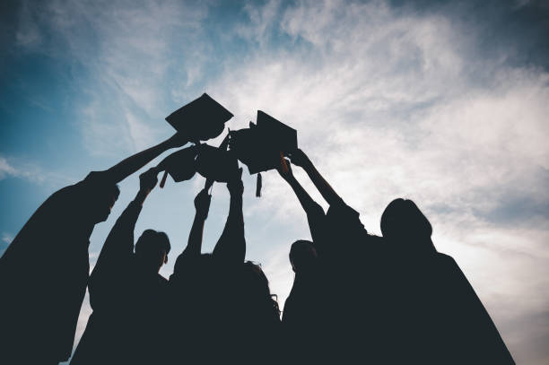 istock Silhouettes of students Celebration Education Graduation Student Success Learning Concept ceremony at university 1362815526