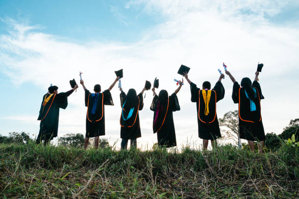 istock Silhouettes of students Celebration Education Graduation Student Success Learning Concept ceremony at university 1362815542