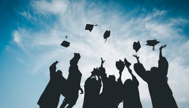 istock Silhouettes of students Celebration Education Graduation Student Success Learning Concept ceremony at university 1362815582