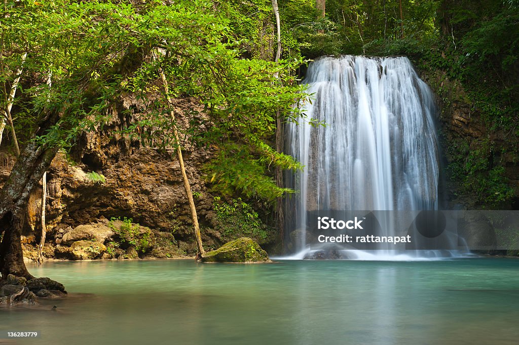 водопад - Стоковые фото Азия роялти-фри