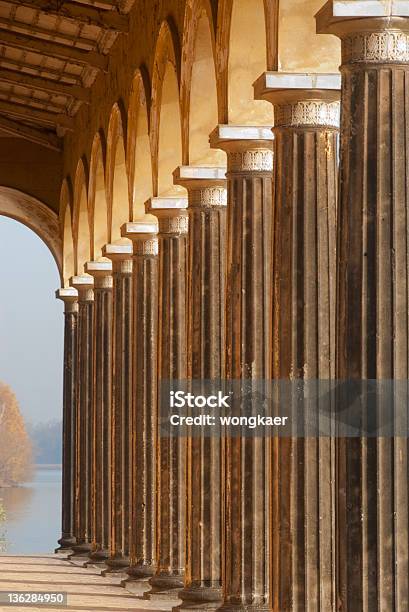 Spalten Stockfoto und mehr Bilder von Architektonische Säule - Architektonische Säule, Architektonisches Detail, Architektur