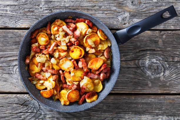 istock Bratkartoffeln, german potato with bacon and onion 1362879877