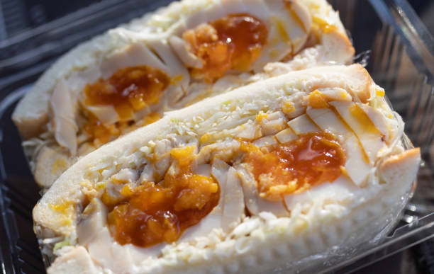 샌드위치 - sandwich breakfast boiled egg close up 뉴스 사진 이미지