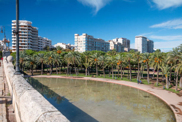 istock Turia Riverbed Park (Jardín del Turia - Tramo VIII) in Valencia, Spain 1362887522