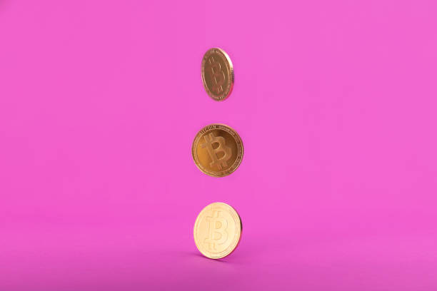 istock Cryptocurrency that attracts investors, speculators 1362932713