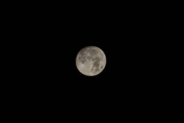 istock The beauty of a full moon 1362932838