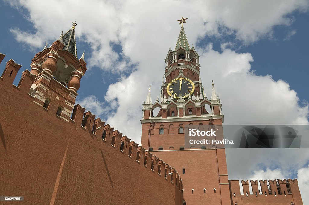 Kreml Wand mit Spasskaya Toweron Tag - Lizenzfrei Architektur Stock-Foto