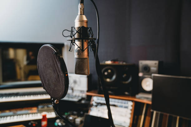 recording equipment in a professional recording studio - next to audio imagens e fotografias de stock