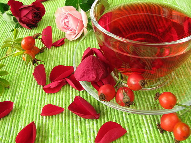 istock Fruit tea with rose hips and flowers 136304557