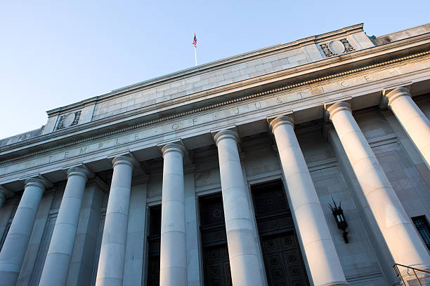 istock Justice Building In Olympia Washington 136318867