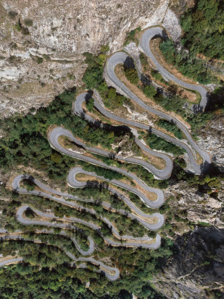 istock beautiful serpentine Lacets de Montvernier 1363208274