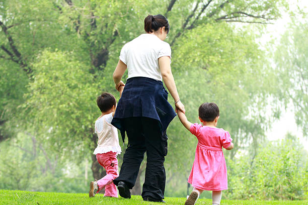 istock mom and kids 136323089