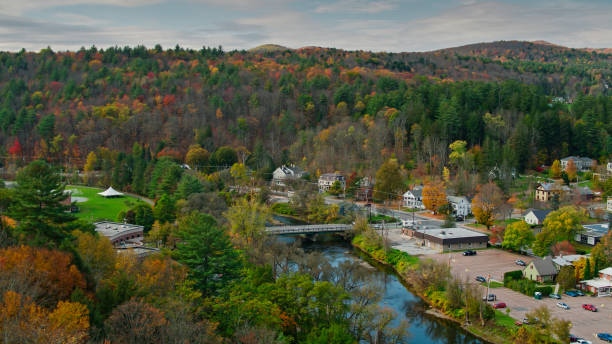 istock Fall Colors in Vermont - Aerial 1363330000