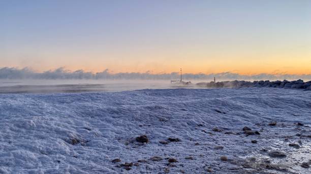 istock Winter Sunrise on Lake Michigan 1363458924