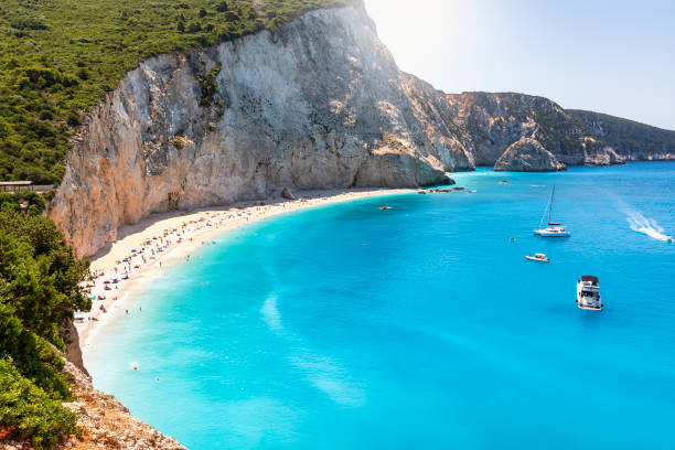 der strand von port katsiki im sommer - porto katsiki stock-fotos und bilder