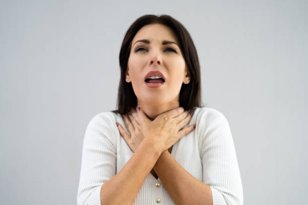 istock Swallow Pain and Throat Inflammation 1363482028