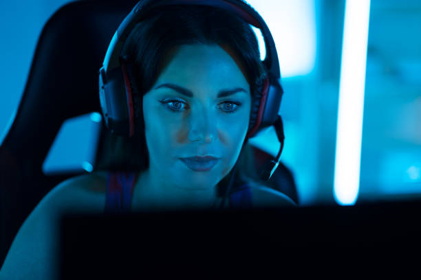 istock Online Player Woman In Headset 1363482672