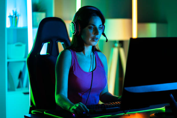 istock Online Player Woman In Headset 1363482677