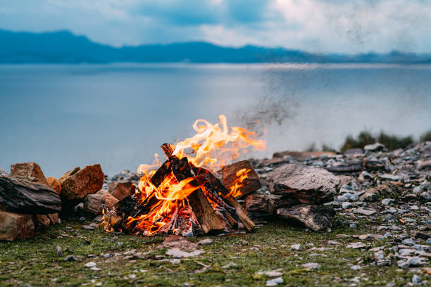 Camp Fire Camp Fire bonfire stock pictures, royalty-free photos & images