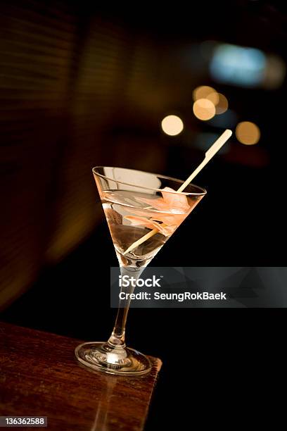 Cocktail - Fotografie stock e altre immagini di Alchol - Alchol, Bar, Bibita