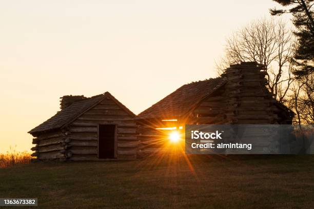 バレー フォージ国立歴史公園のログ キャビン バレーフォージ国立歴史公園のストックフォトや画像を多数ご用意 バレーフォージ国立歴史公園