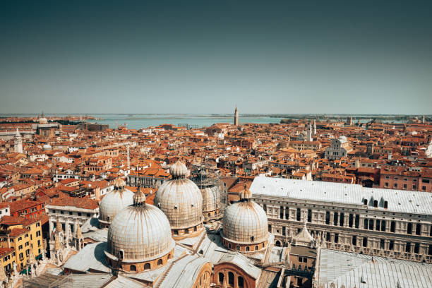 islands in venice lagoon