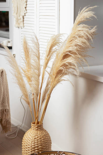 istock Dry grass in a wicker basket. Straw basket. 1363722452
