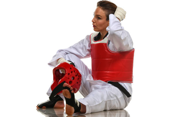 sparringspause - padding tae kwon do helmet karate stock-fotos und bilder