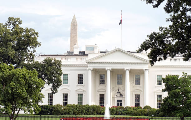 istock The White House & Washington Monument 1363868432
