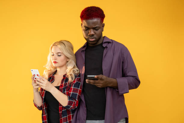 istock gadget addiction internet dependency man woman 1363894395
