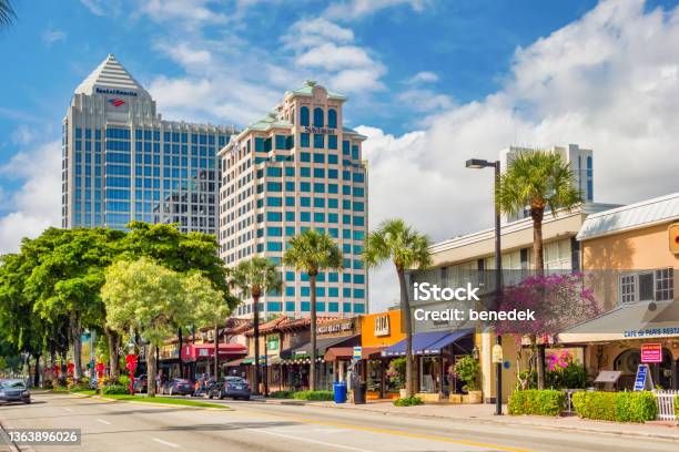 Downtown Fort Lauderdale Florida Stock Photo - Download Image Now - Fort Lauderdale, Florida - US State, Store
