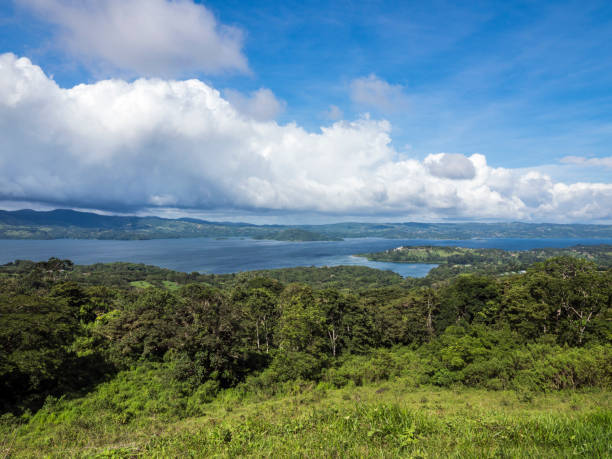istock Arenal Lake 1363903534