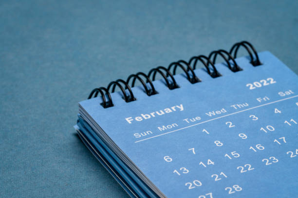 February 2022 - spiral desktop calendar