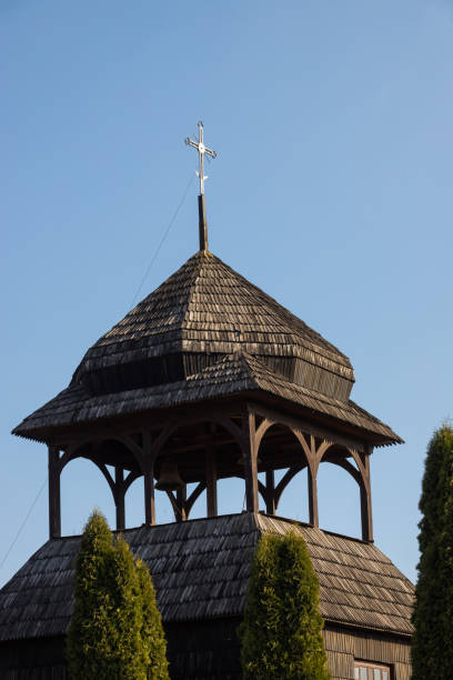 drewniany kościół xviii wieku w mieście czortków na ukrainie - czortków zdjęcia i obrazy z banku zdjęć