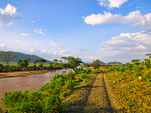 landschaftsbilder-aus-dem-nationalpark-tsavo-ost-tsavo-west-und-amboseli.jpg?b=1&s=170x170&k=20&c=nCstrez9gM6DM4Myi5h7nRAUx8Nor2x9VJ2KbirGyag=