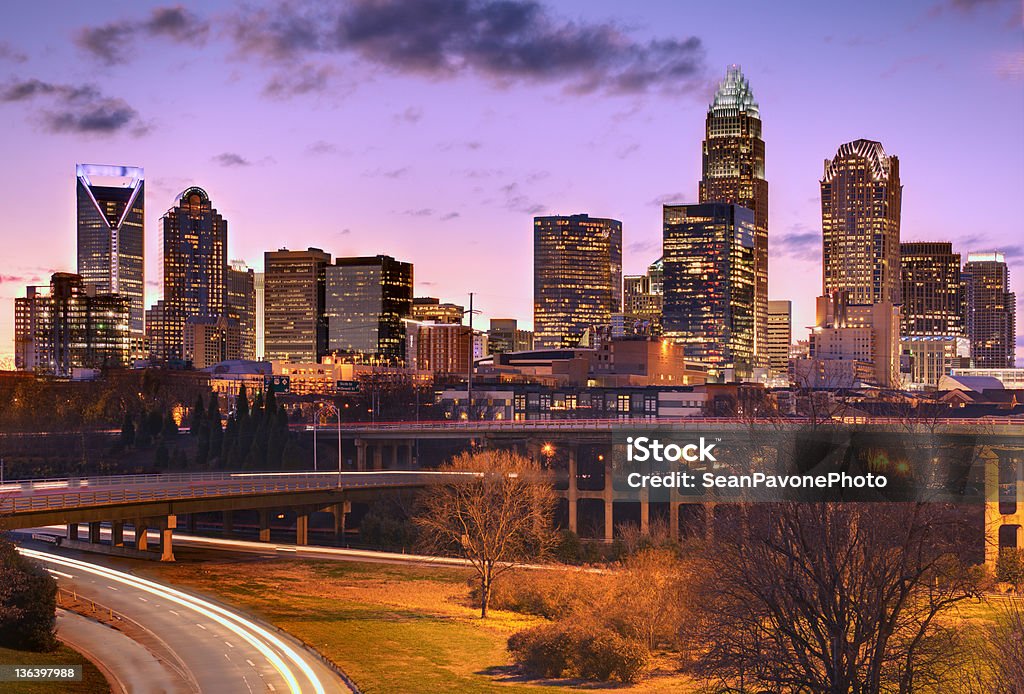 Panorámica de la zona residencial de Charlotte - Foto de stock de Charlotte - Carolina del Norte libre de derechos