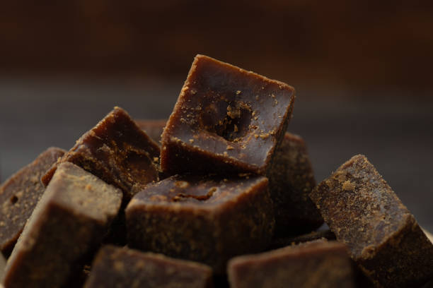 istock Brown sugar and prescriptions are on the table 1364001014
