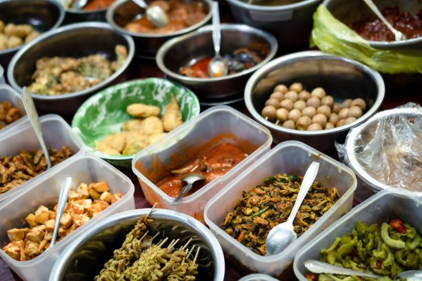 istock indonesian traditional buffet, nasi jamblang 1364021570