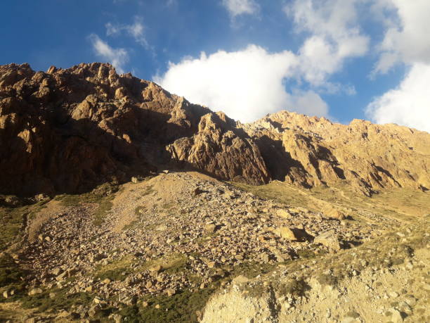 istock Cerro Punta Negra - Mendoza - Argentina 1364055377