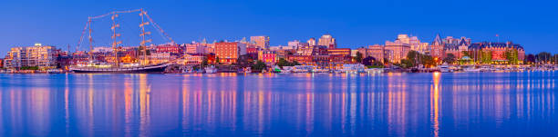 istock Victoria, Vancouver Island 1364061028