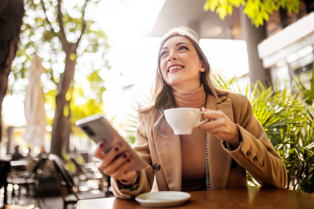 istock Young business woman 1364067903