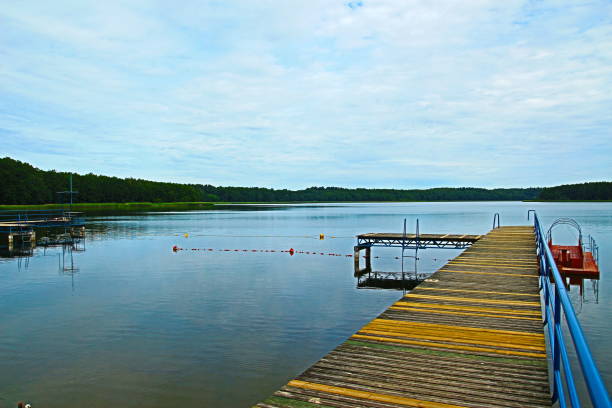 istock View of the lake from the bridge 1364075812