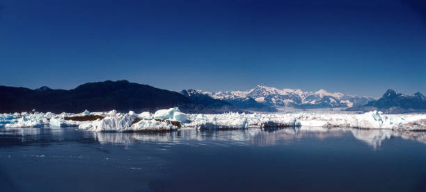 istock Alaska - Prince William Sound - Panorama - 1997 1364076149