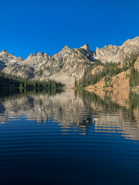 Sawtooth Mountains Wilderness area near Sun Valley, Idaho Alice Lake in the Sawtooth Mountains of Idaho Sawtooth National Recreation Area stock pictures, royalty-free photos & images