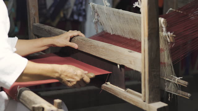 Traditional cotton weaving