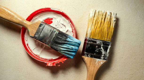 istock Close up of paint brush 1364164147