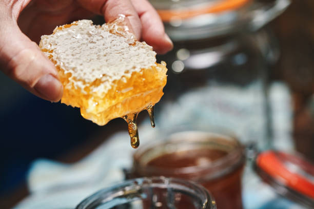 istock Healthy Honey with Honeycombs 1364249613