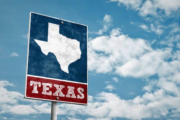 istock Texas road sign in vintage design 1364364071